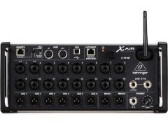 Цифровой микшерный пульт Behringer XR18 X-Air