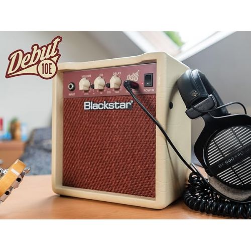 Гитарный комбоусилитель Blackstar Debut 10E Cream