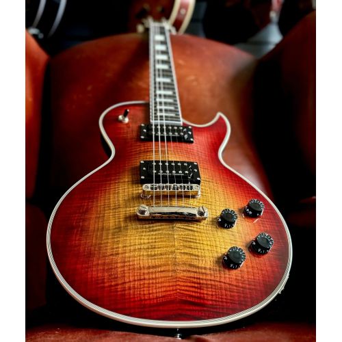 Электрогитара Cort CR300 Deluxe (Flaming Burst)
