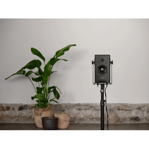 Активный студийный монитор Dynaudio Core 5