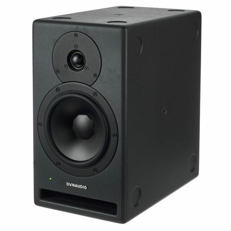 Студийный монитор Dynaudio Core 7