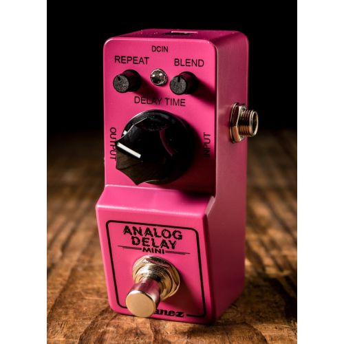 Педаль эффектов Ibanez ADMINI Analog Delay Mini