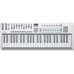 MIDI клавиатура NOVATION Launchkey 49 MK4 White Edition