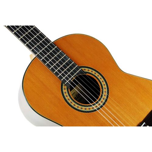 Классическая гитара ADMIRA ARTISTA
