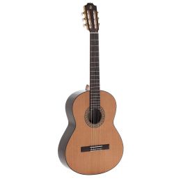 Классическая гитара ADMIRA A6