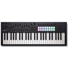 MIDI клавиатура NOVATION Launchkey 49 MK4