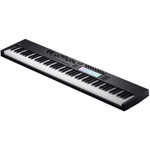 MIDI клавиатура Novation Launchkey 88 MK4