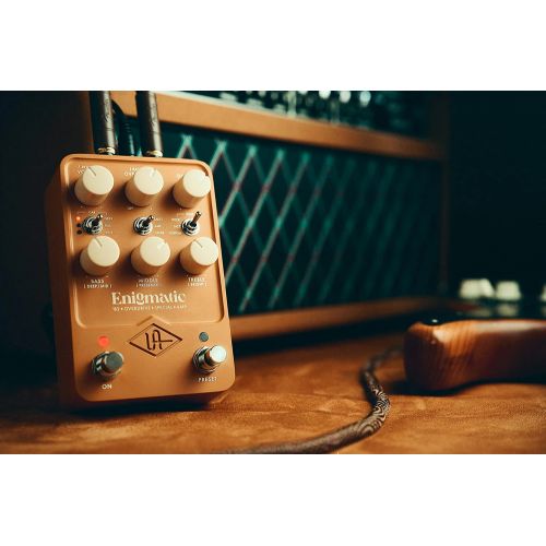 Педаль эффектов Universal audio enigmatic '82 overdrive special amp
