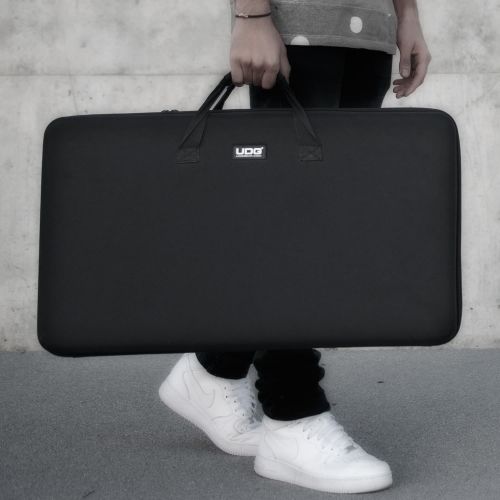 Чехол для MIDI-контроллера UDG Creator Controller Hardcase Large Black MK2 (U8302BL)