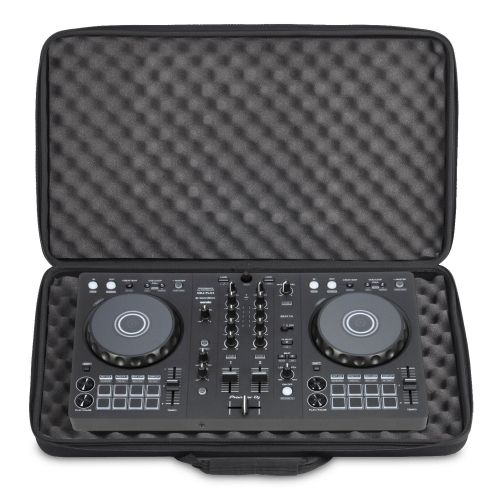 Чехол для MIDI-контроллера UDG Creator Controller Hardcase Large Black MK2 (U8302BL)