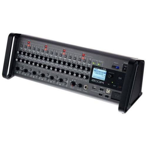 Цифровой микшерный пульт Zoom LiveTrak L-20R