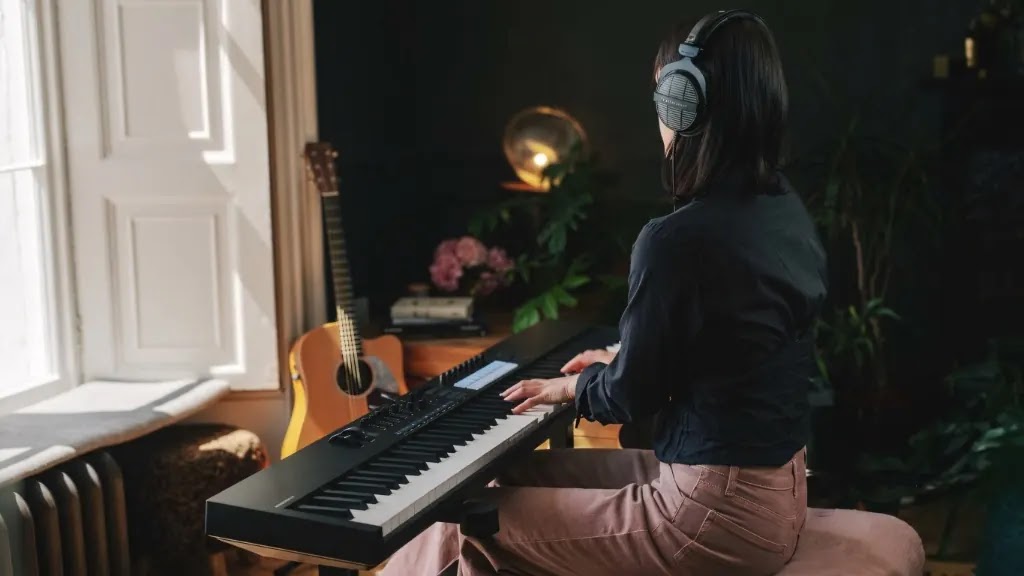 Новинка Novation Launchkey 88 MK4: полный контроль и свобода творчества уже открыты для предзаказа